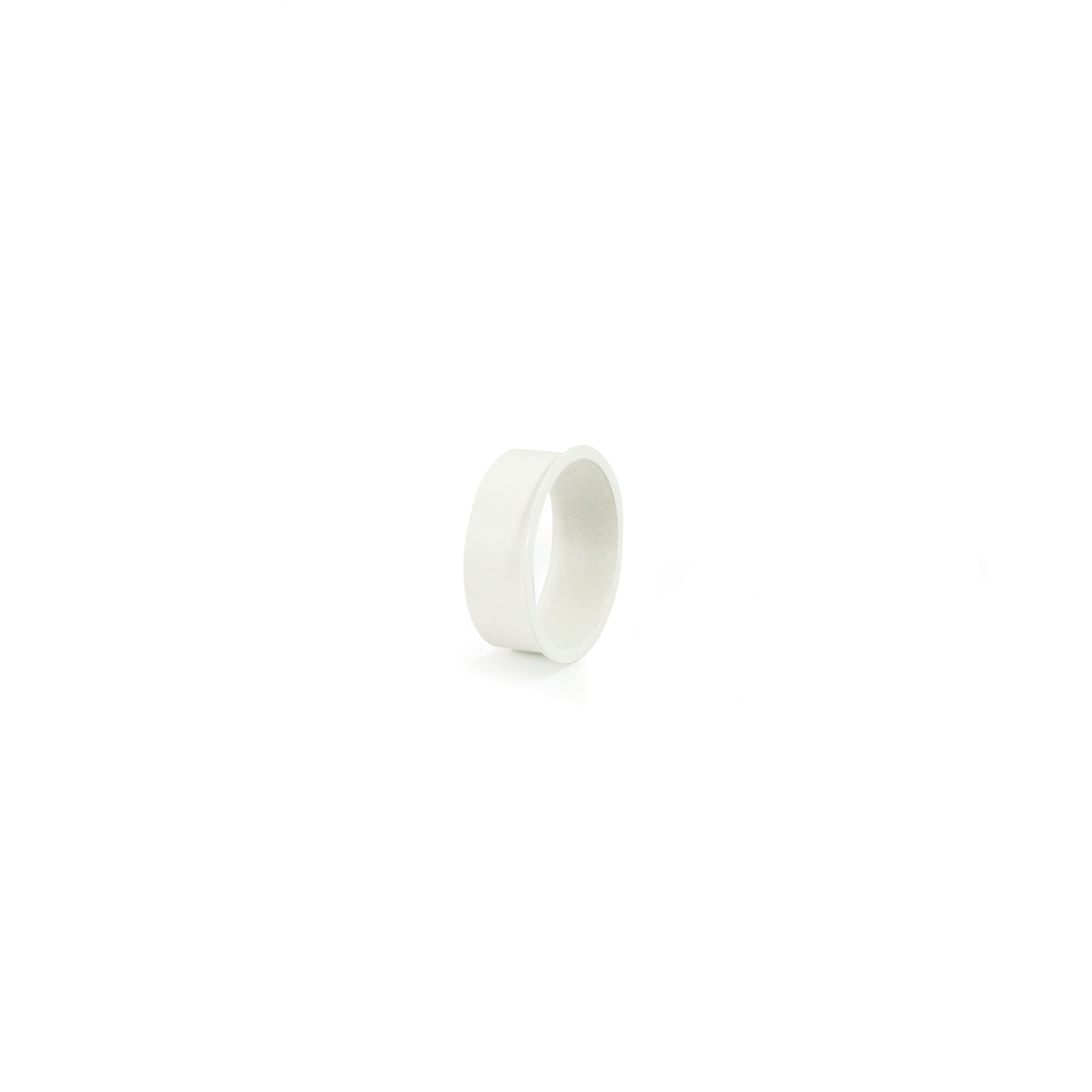 Nora Lighting NIO-1AS15WH - Recessed - 5/8 Inch White Opaque Snoot for 2 Inch & 4 Inch Iolite Trims